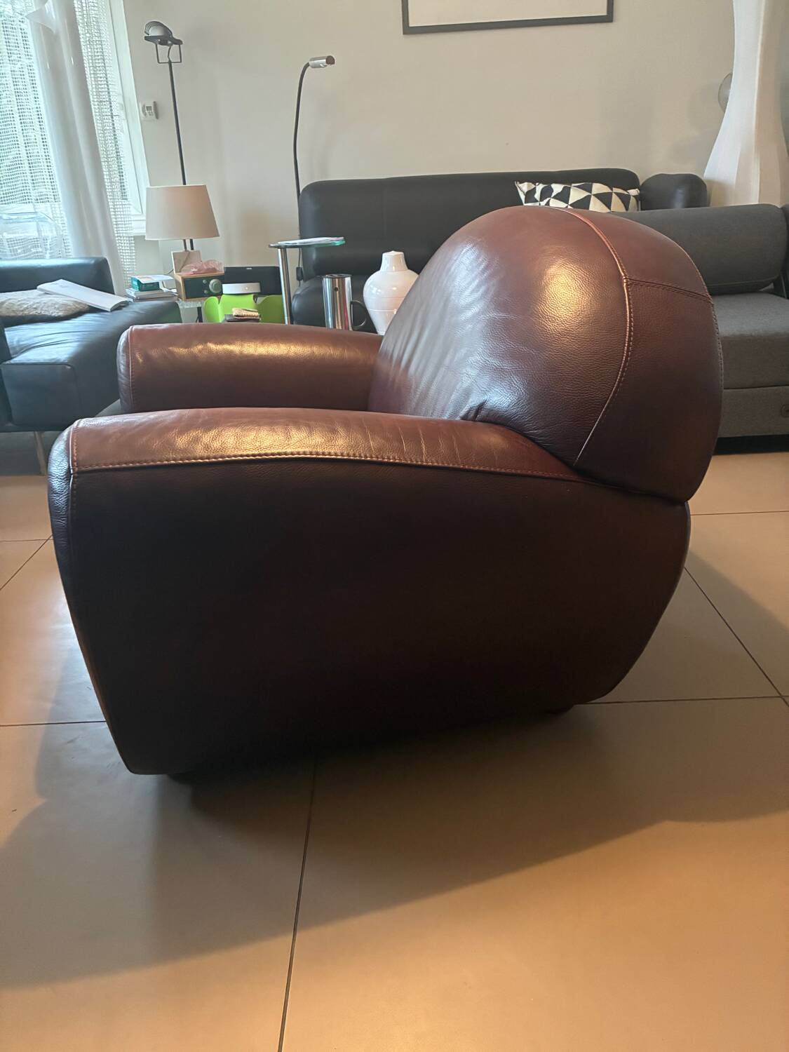 Fauteuil club en cuir steiner