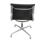 2 sièges Charles Ray Eames EA 106