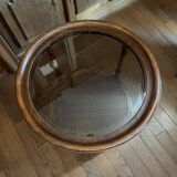 Pedestal table