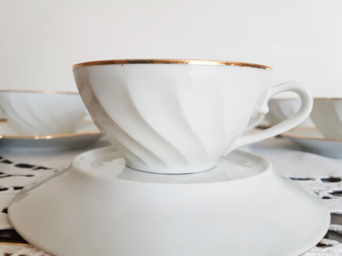 Service de tasses à café blanches et or en porcelaine fine