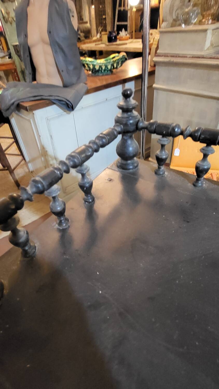 Napoleon III shelves