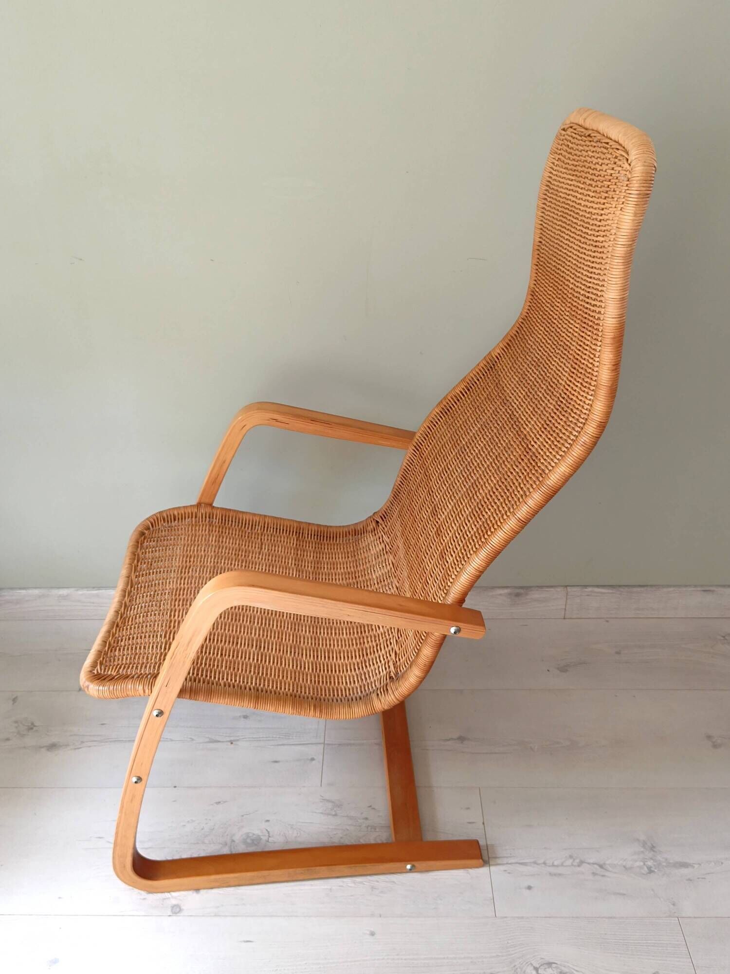 Oland Fatolj cantilever chair for IKEA in bentwood