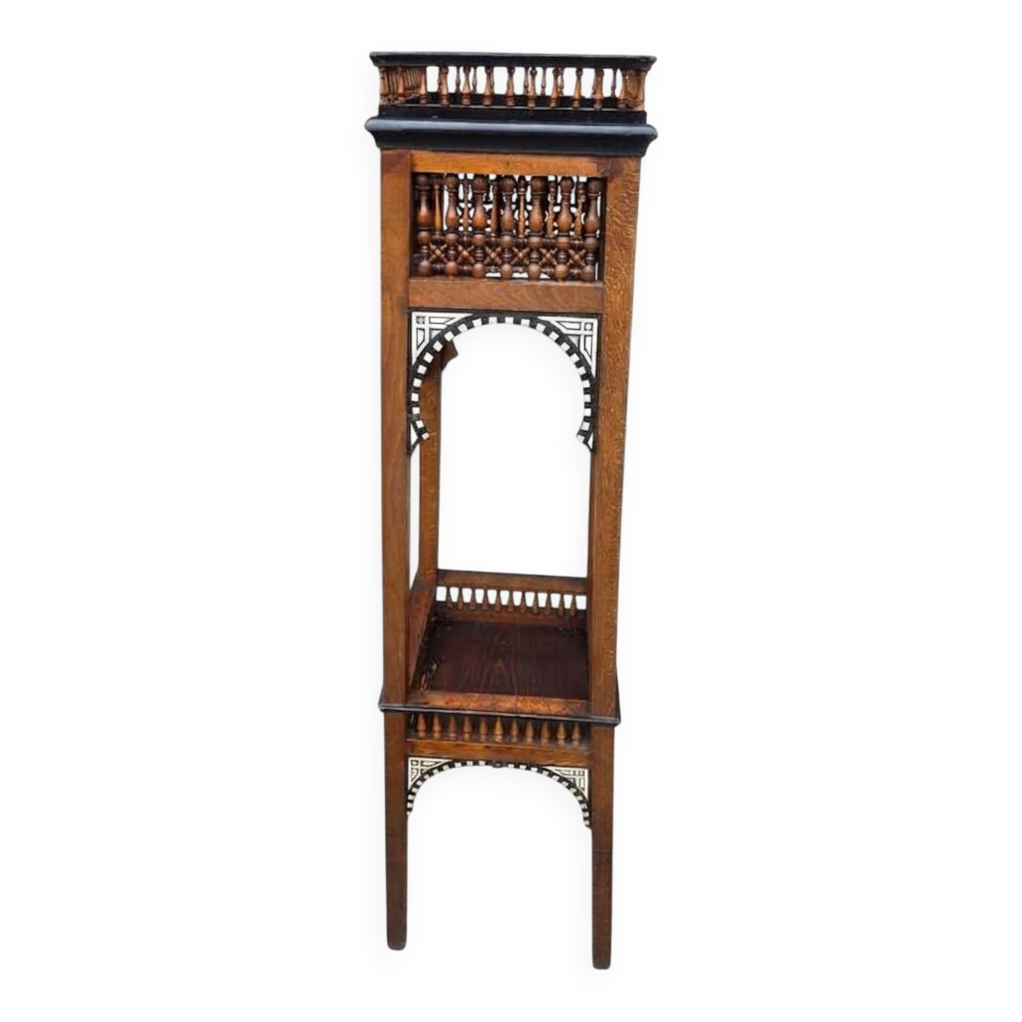 Antique pedestal from the early 20th century.