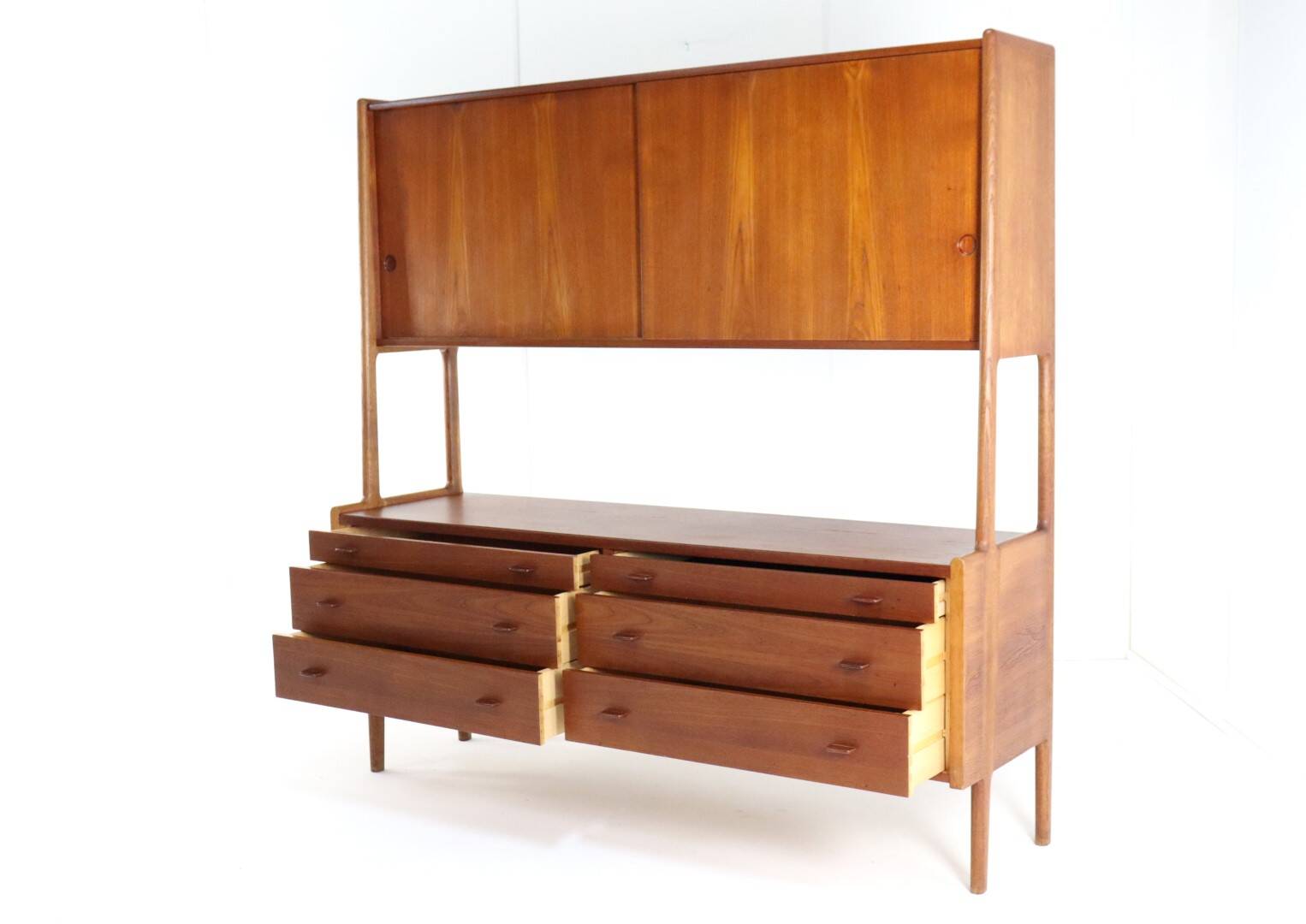 Hans Wegner voor RY mobler RY-20 kast - Deens design