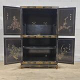Cabinet vintage noir en laque chinoise avec fleurs et oiseaux / bohème