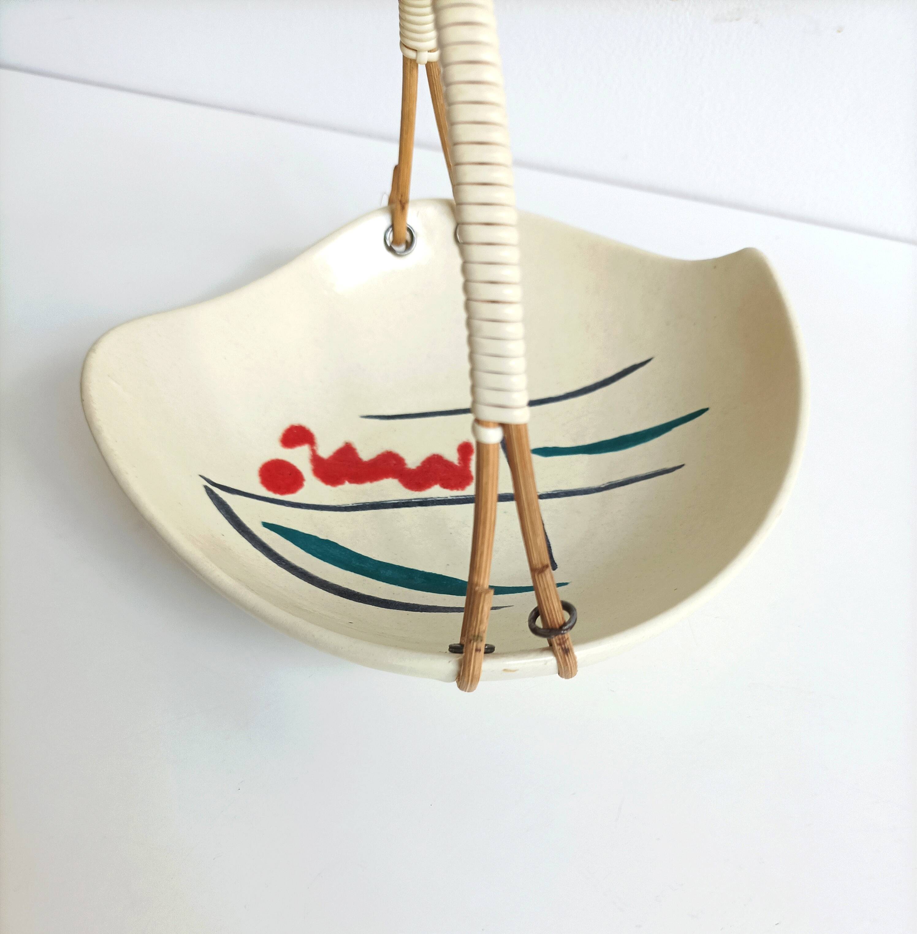 Ceramic and wicker covered scoubidou bowl, 60s