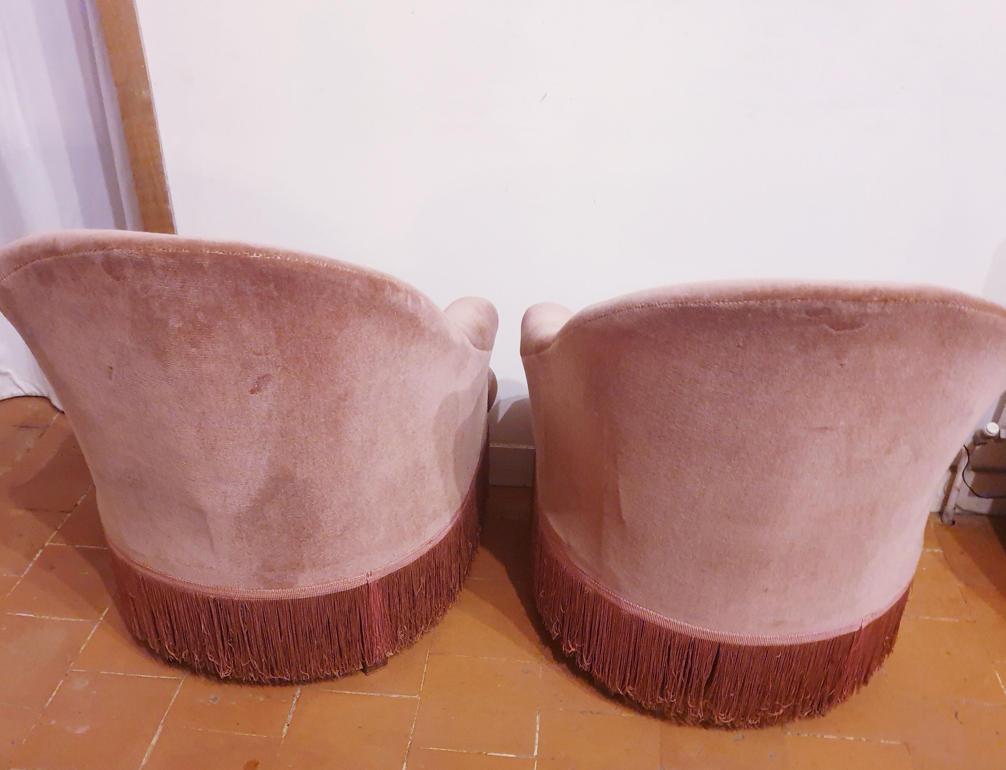 Pair of powder pink toad armchair