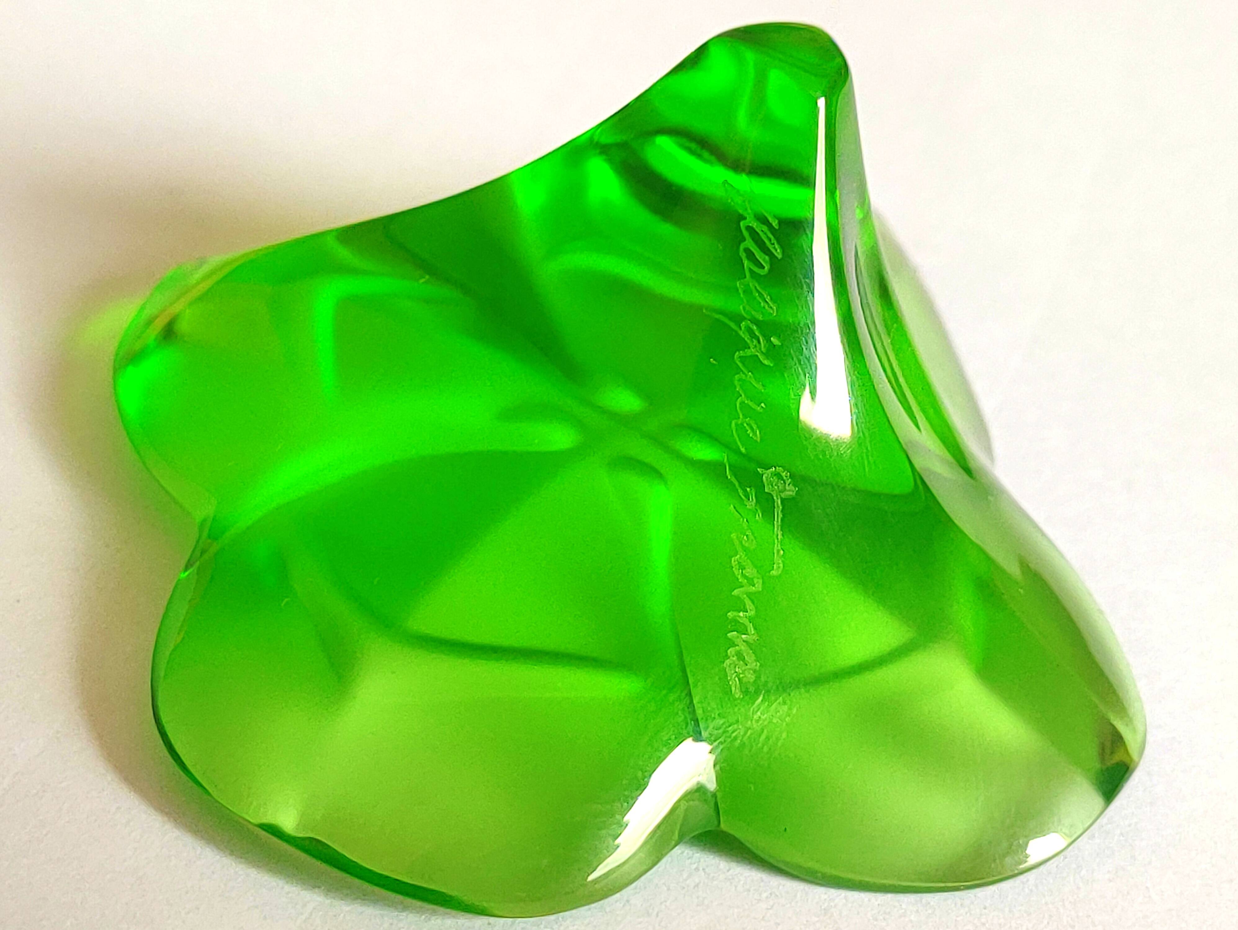 Trèfle à quatre feuilles lalique france modèle de marie-claude lalique 1994