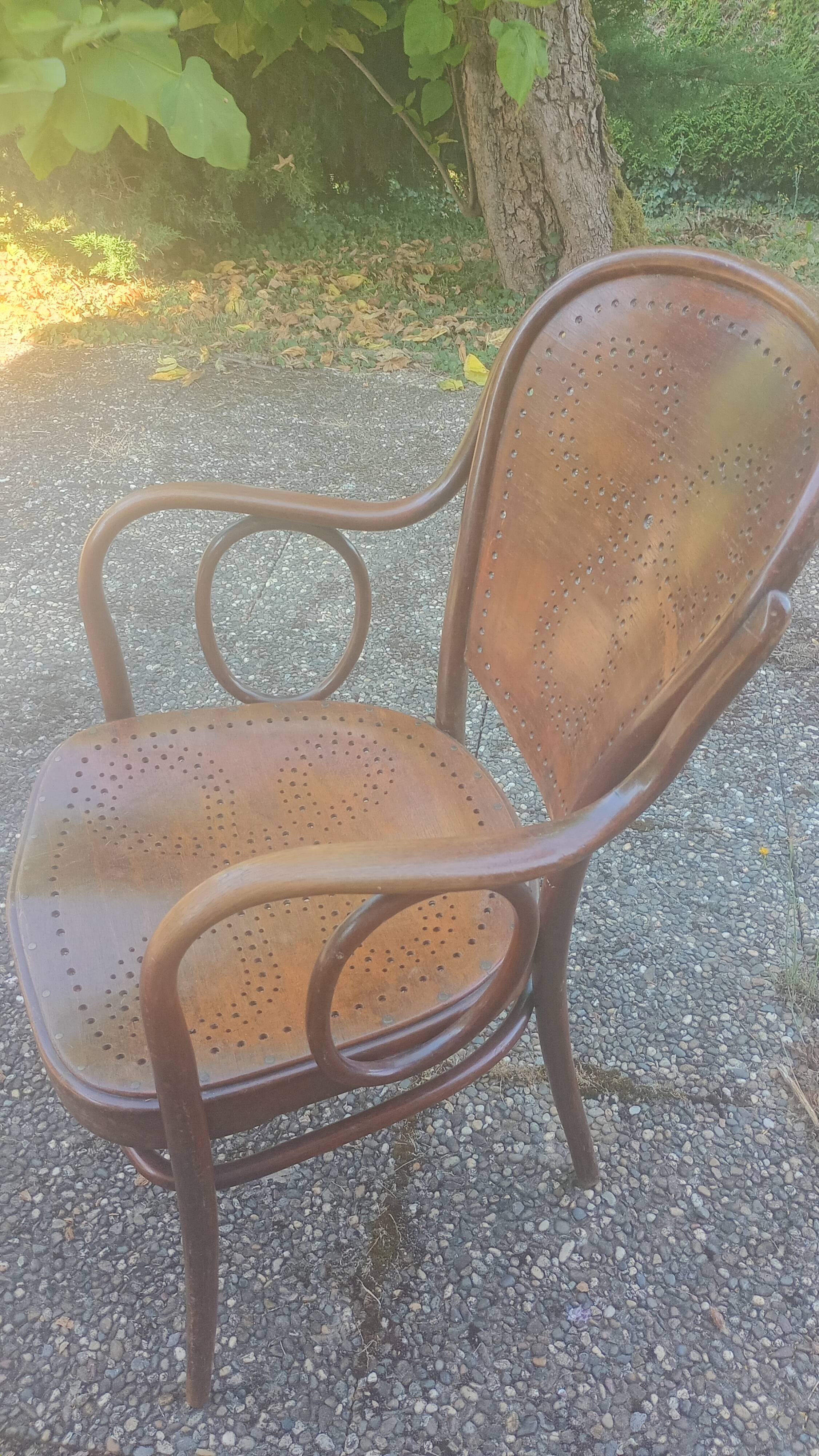 Thonet armchair 1900