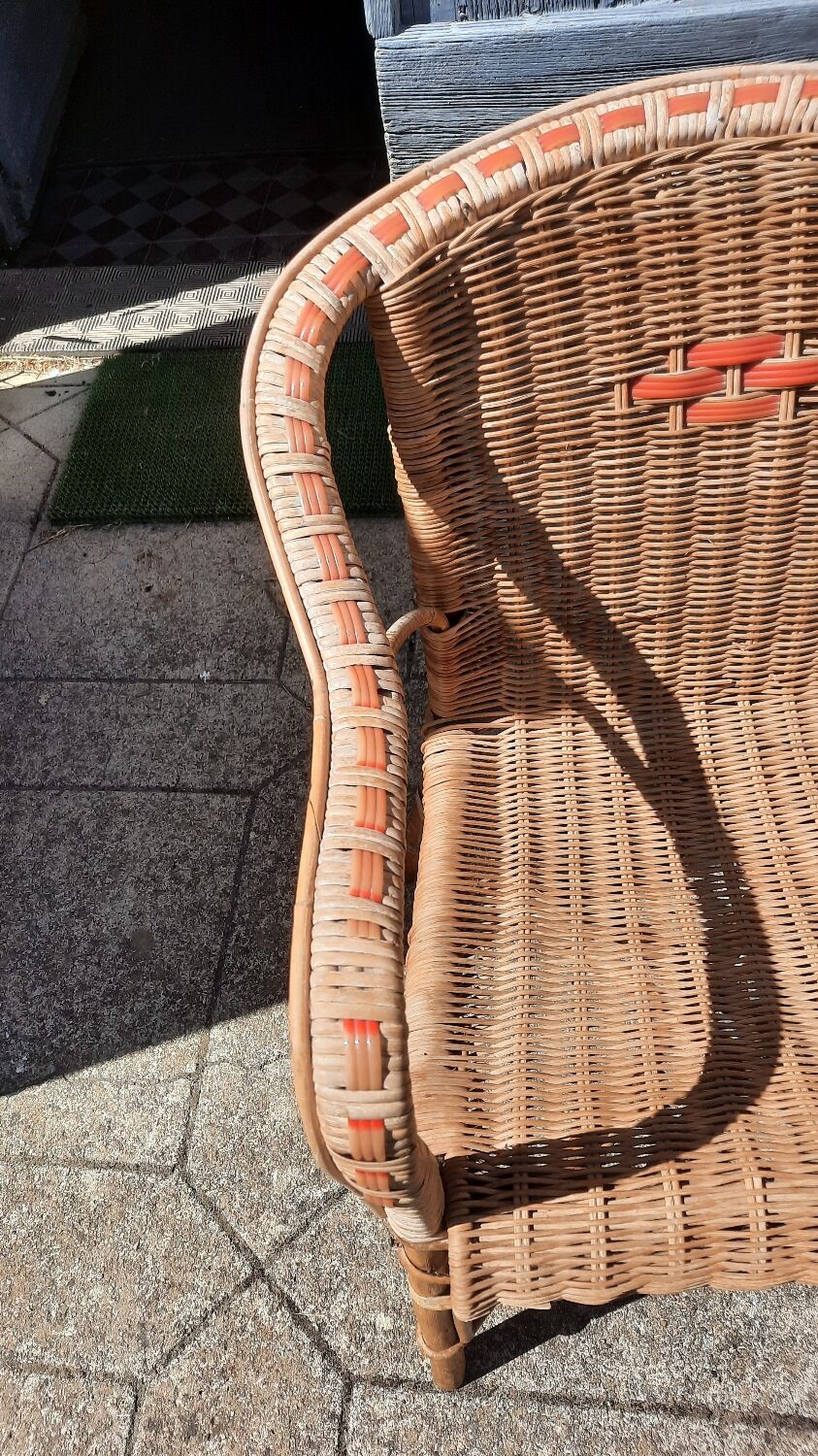 Set of 4 wicker and rattan armchairs