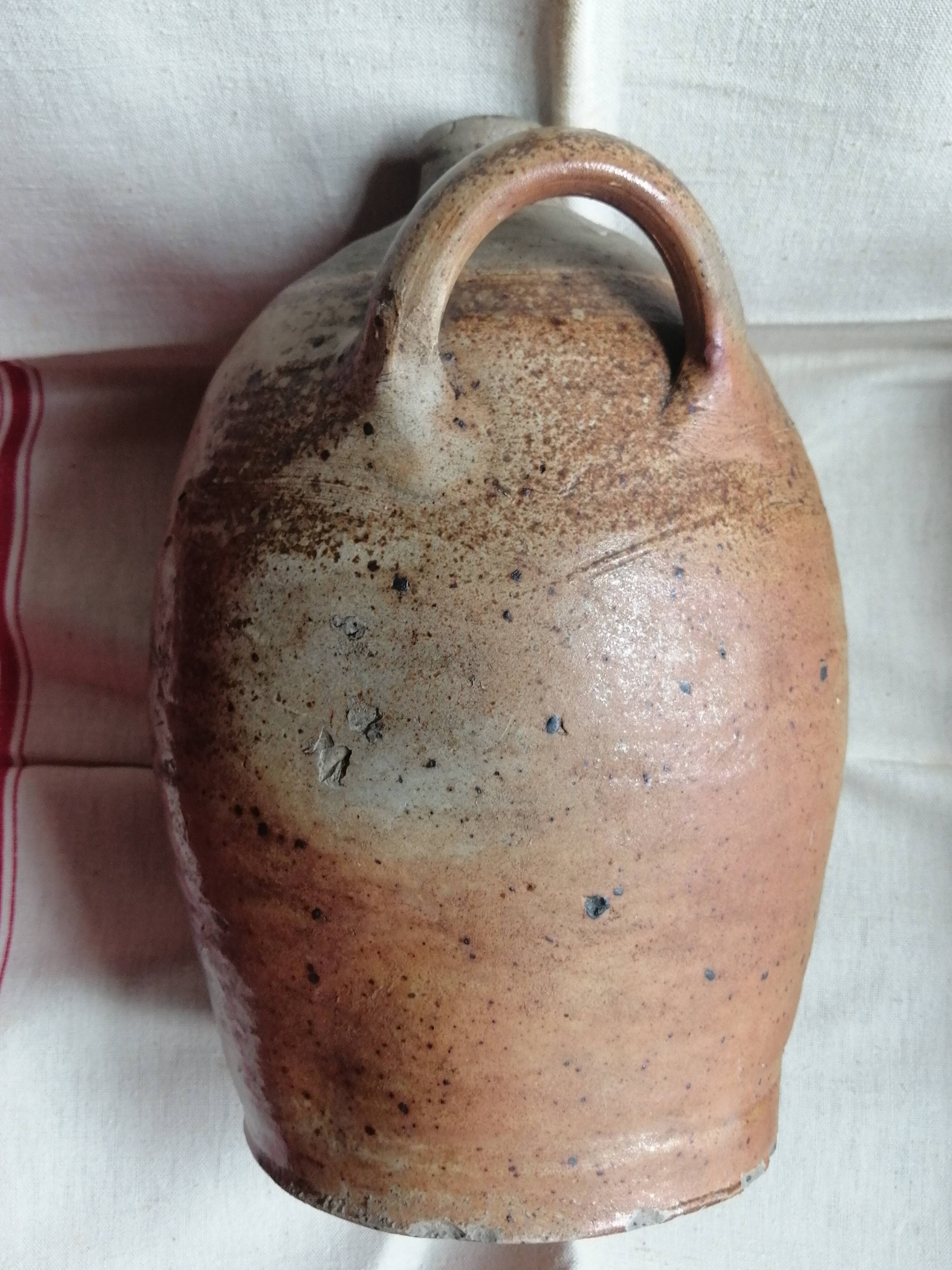 Lady jeanne or provencal jar