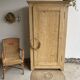 Hat cabinet