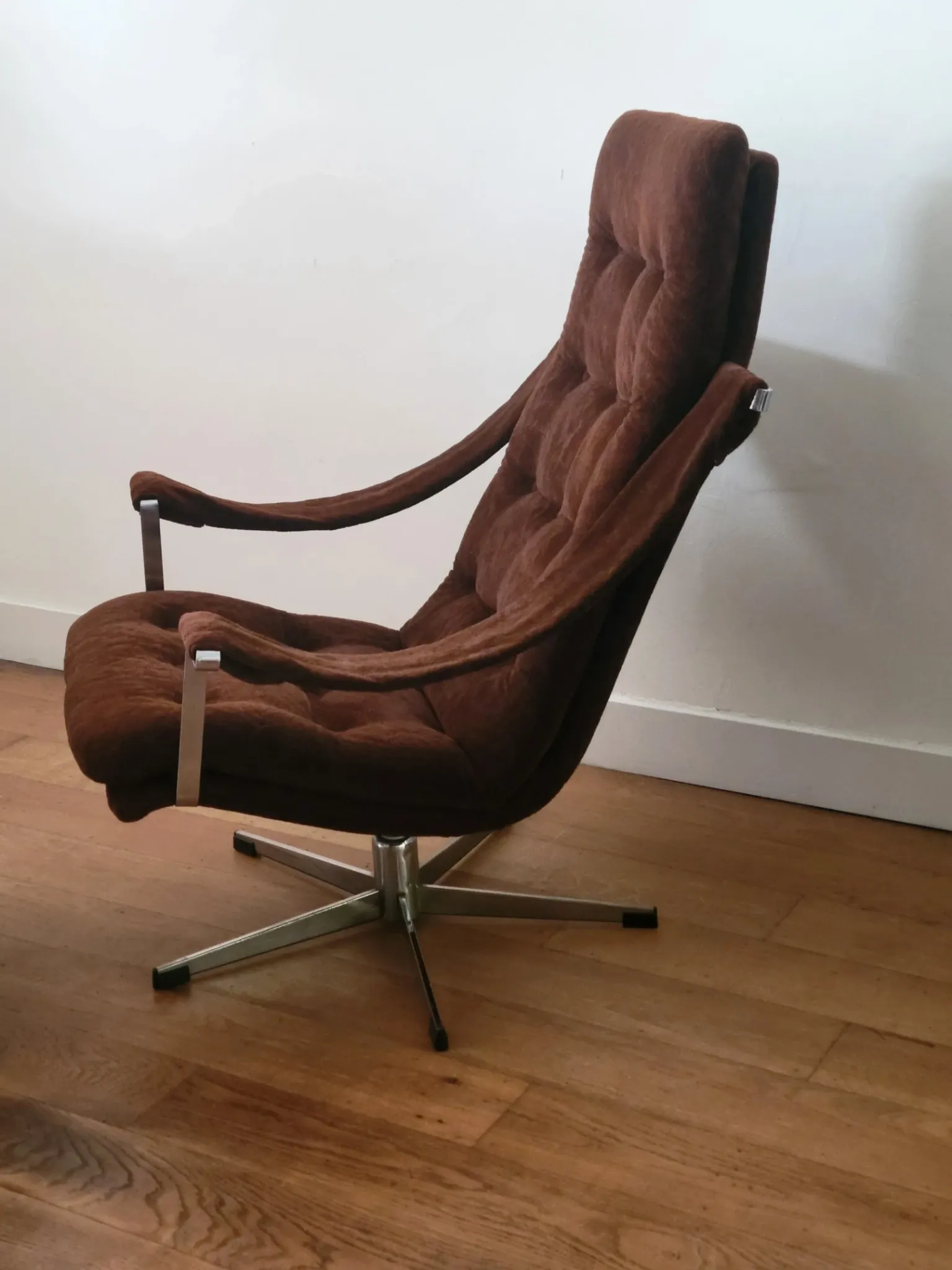 Geoffrey Harcourt swivel lounge chair with ottoman for Artifort