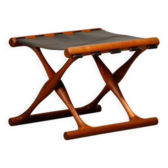 Poul Hundevad PH43 Guldhøj Stool in Teak and Black Leather, Denmark, 1960s