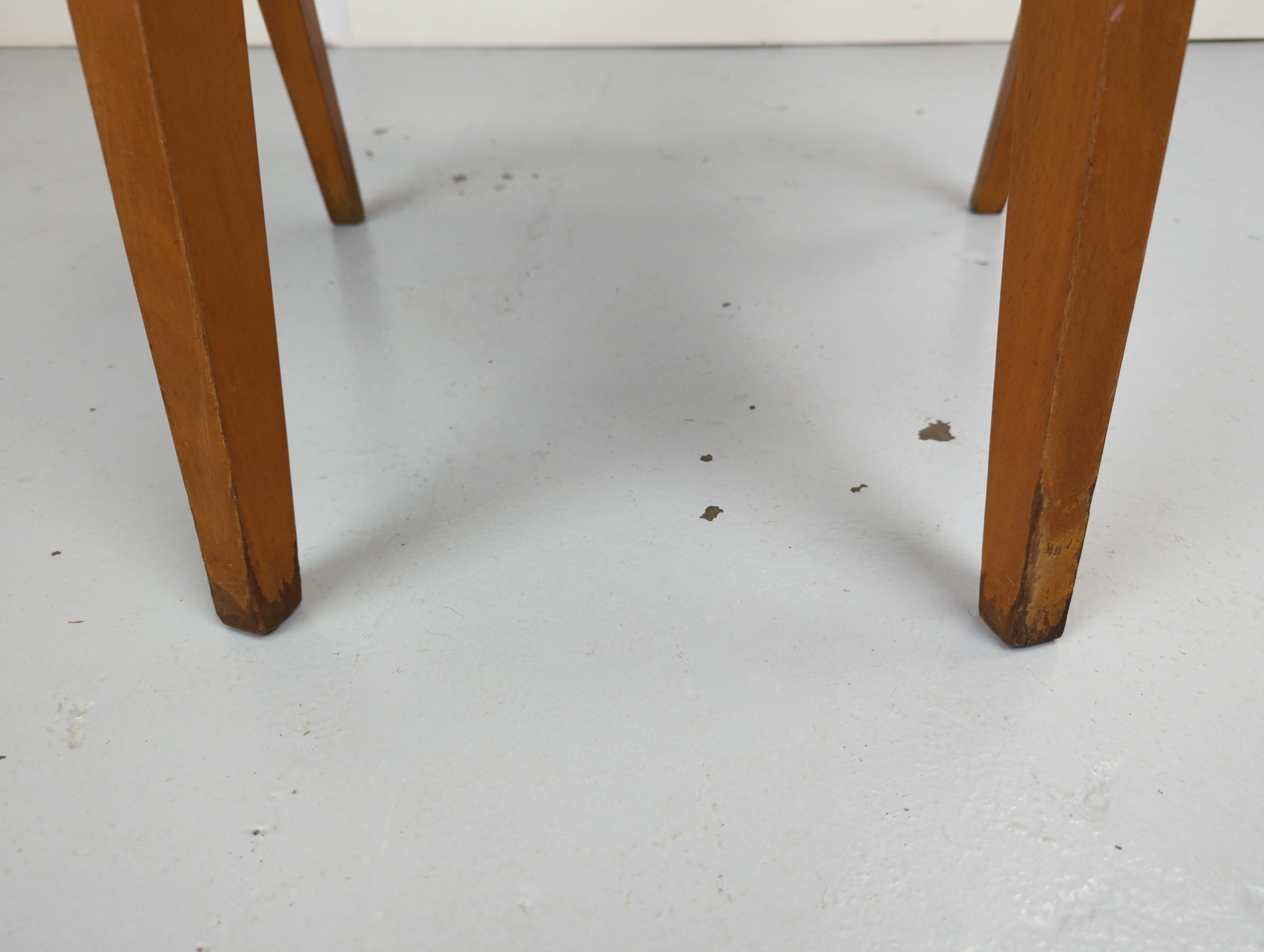 Vintage red bridge chair