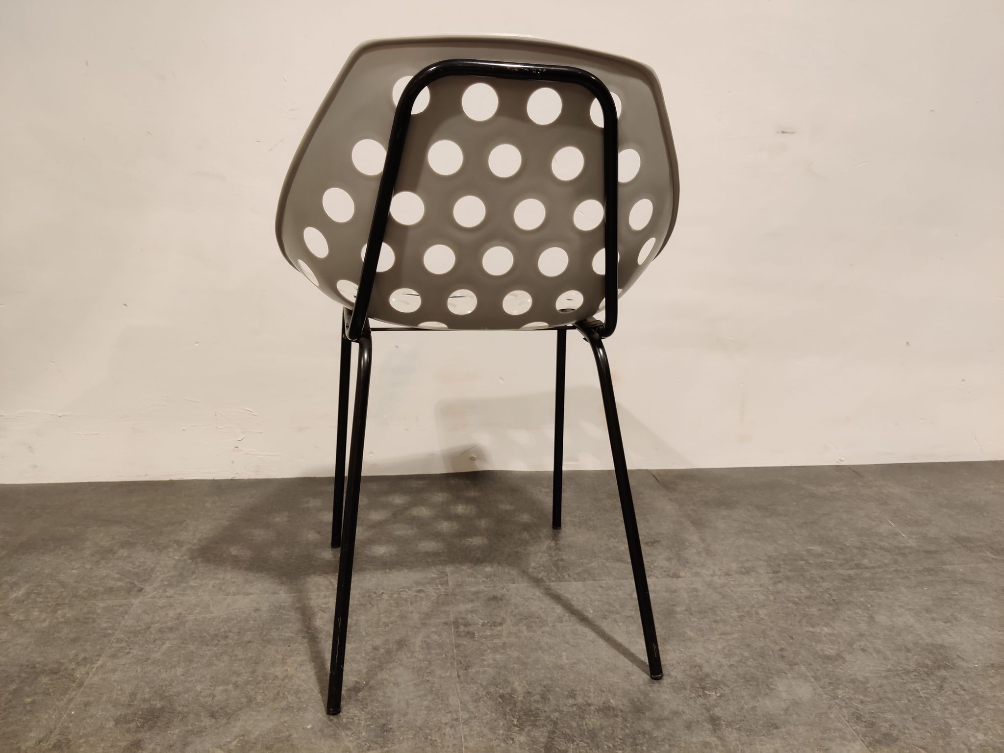 Vintage coquillage chairs by Pierre Guariche for Meurop, 1960