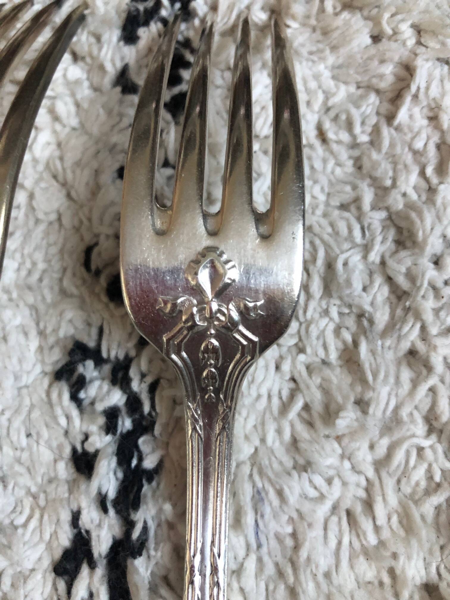 12 silver-plated metal cutlery sets 84 gr, ERCUIS