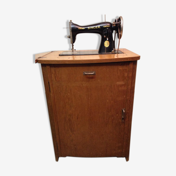 Vintage SINGER sewing machine furniture