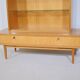 Vitrine en bois de cerisier des années 1960 et 1970, meuble design MCM