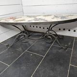oval coffee table from the 60s, ceramic tray with decoration of flowers and birds