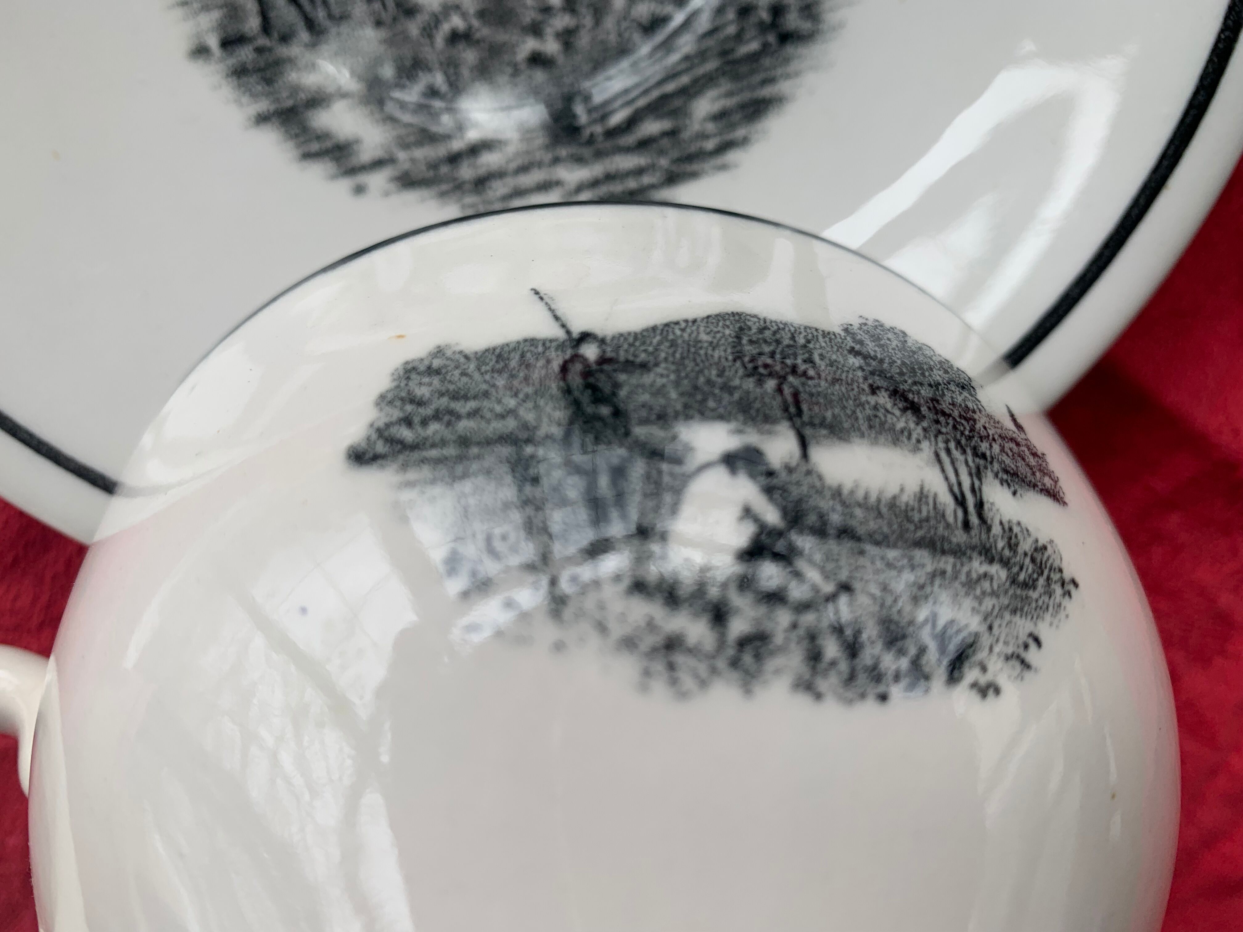 5 cups and 5 saucers La Louvière boch Belgium peasant scene art deco