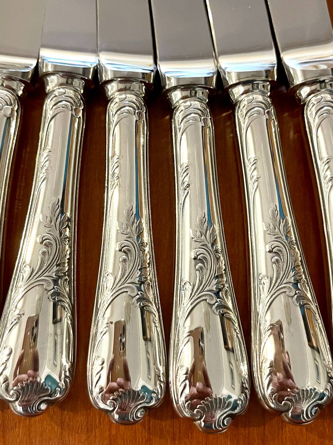 Christofle marly 12 marly knives 19.5 cm superb condition