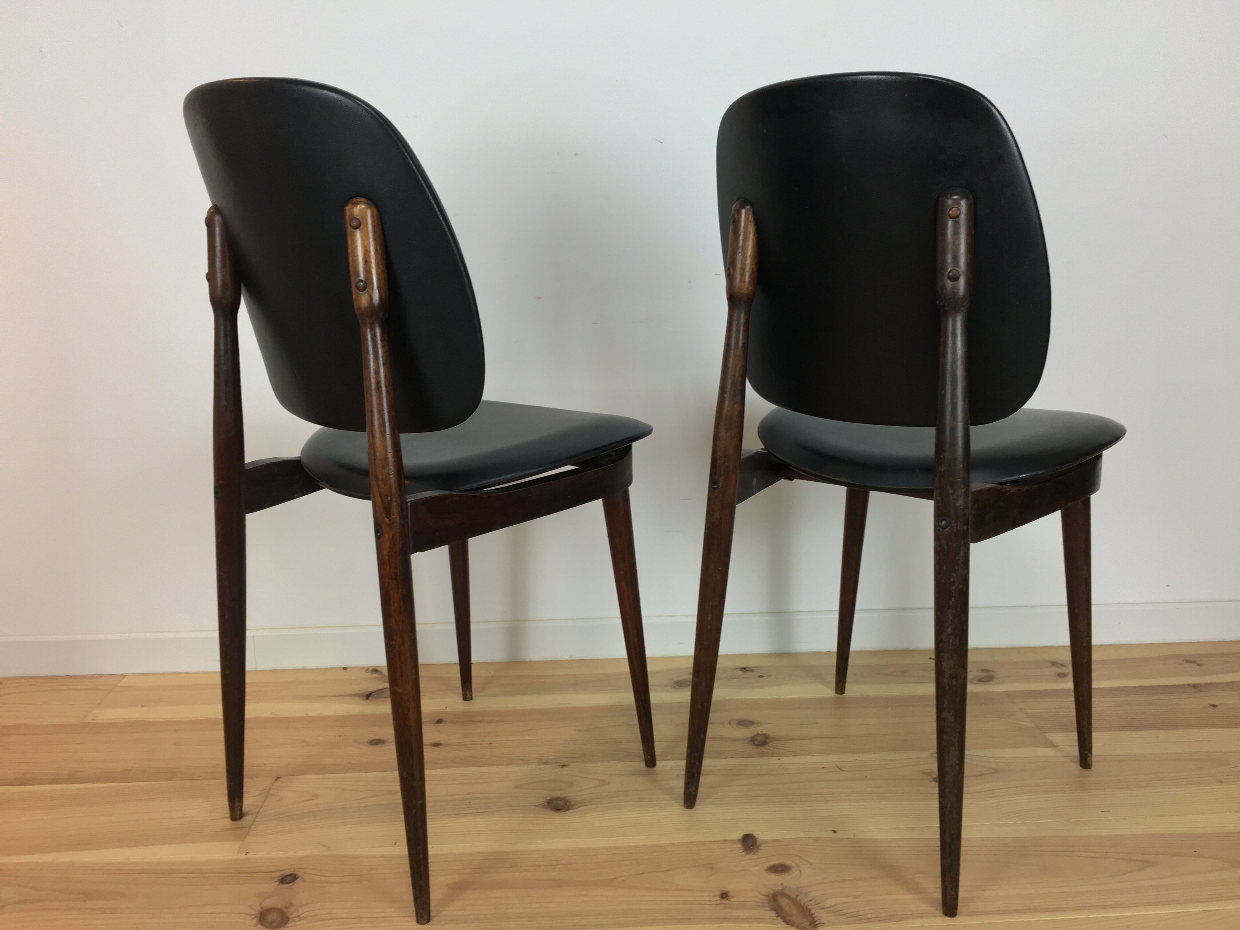 Pegasus chair by Baumann, black