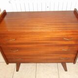 Chest of drawer compass feet