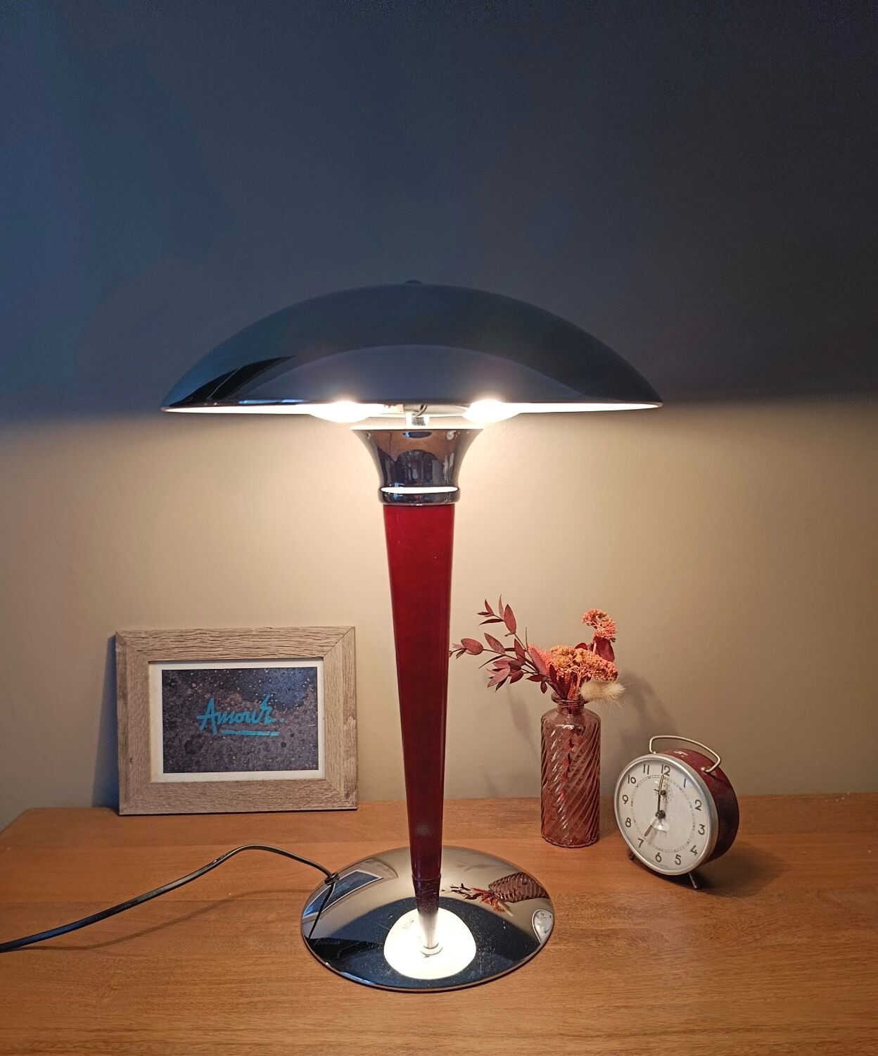 Mushroom or liner desk lamp, Art Deco style 1980s