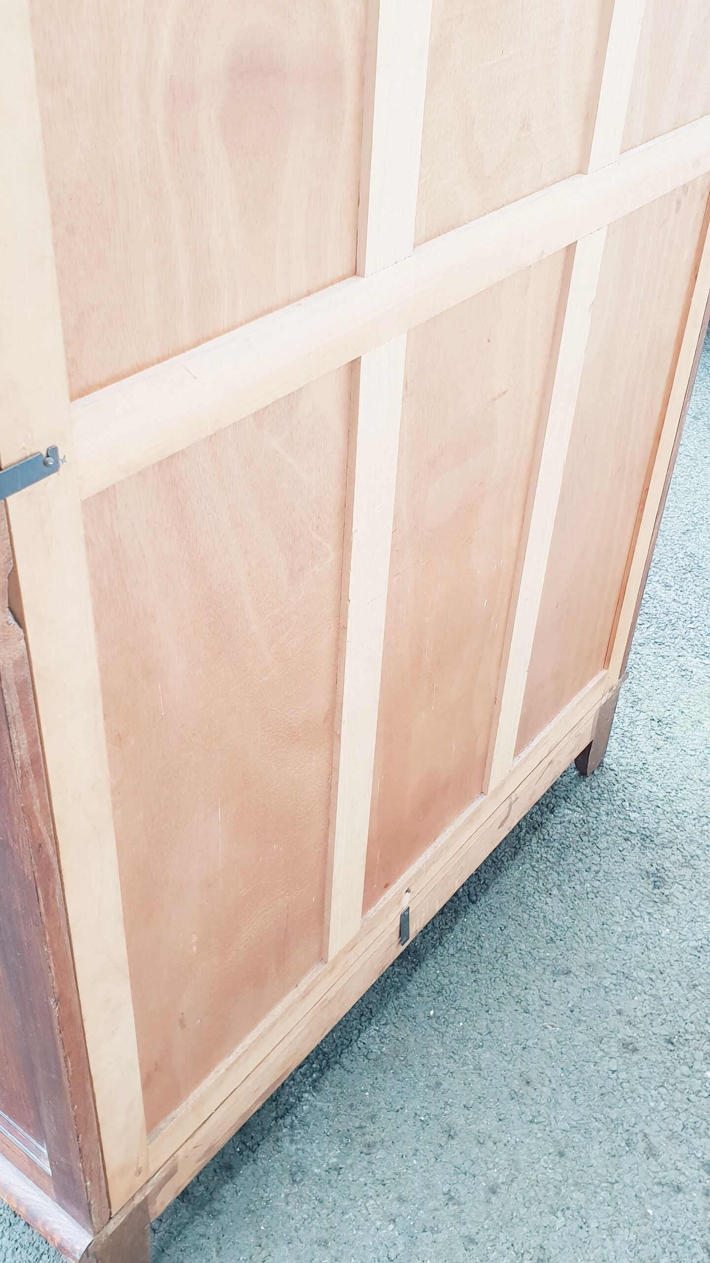 Armoire vitrée vintage