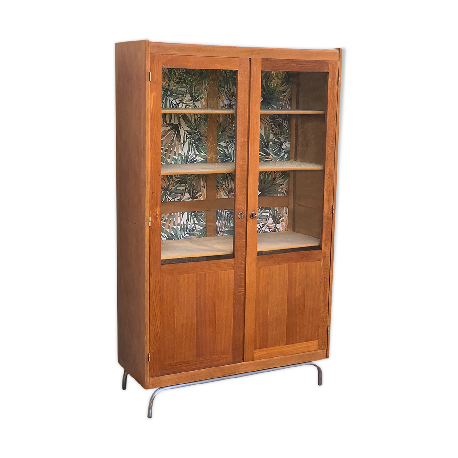 Glass cabinet from a primary school, 1950.
