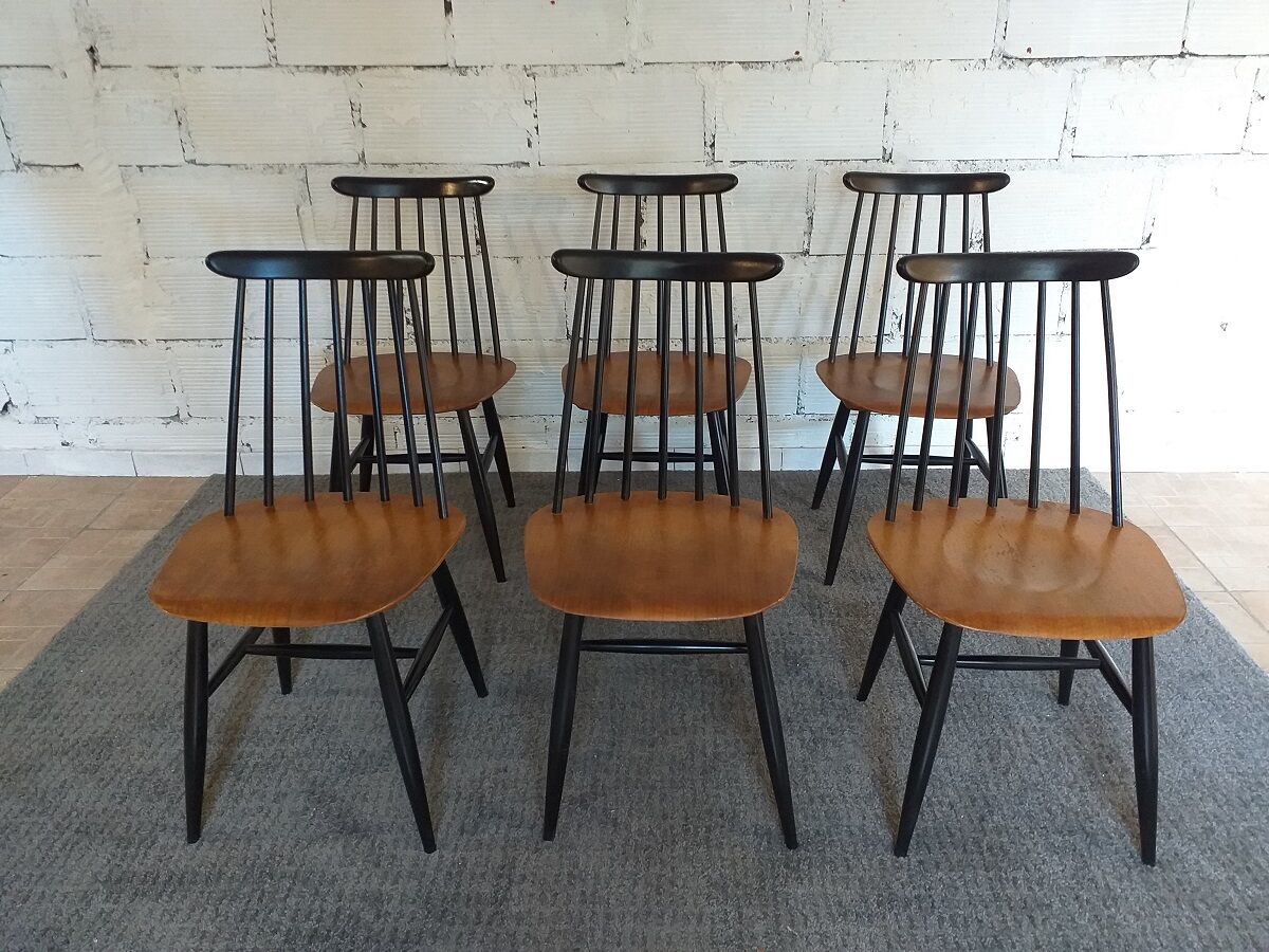 Lot of chairs Fanett Tapiovaara 60
