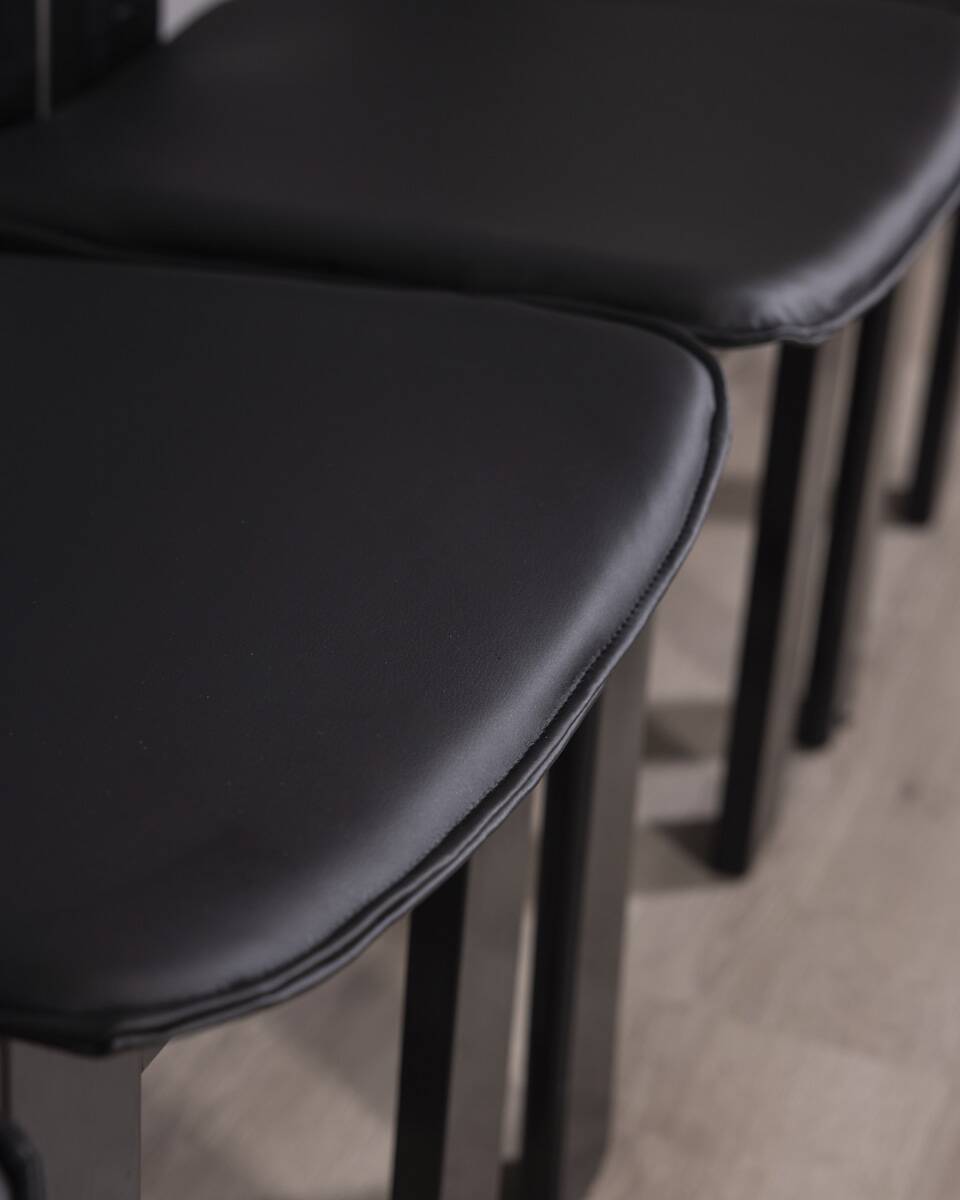 SET OF 4 VINTAGE 1970S WOOD AND LEATHER CHAIRS DESIGN P COSTANTINO FOR ELLO