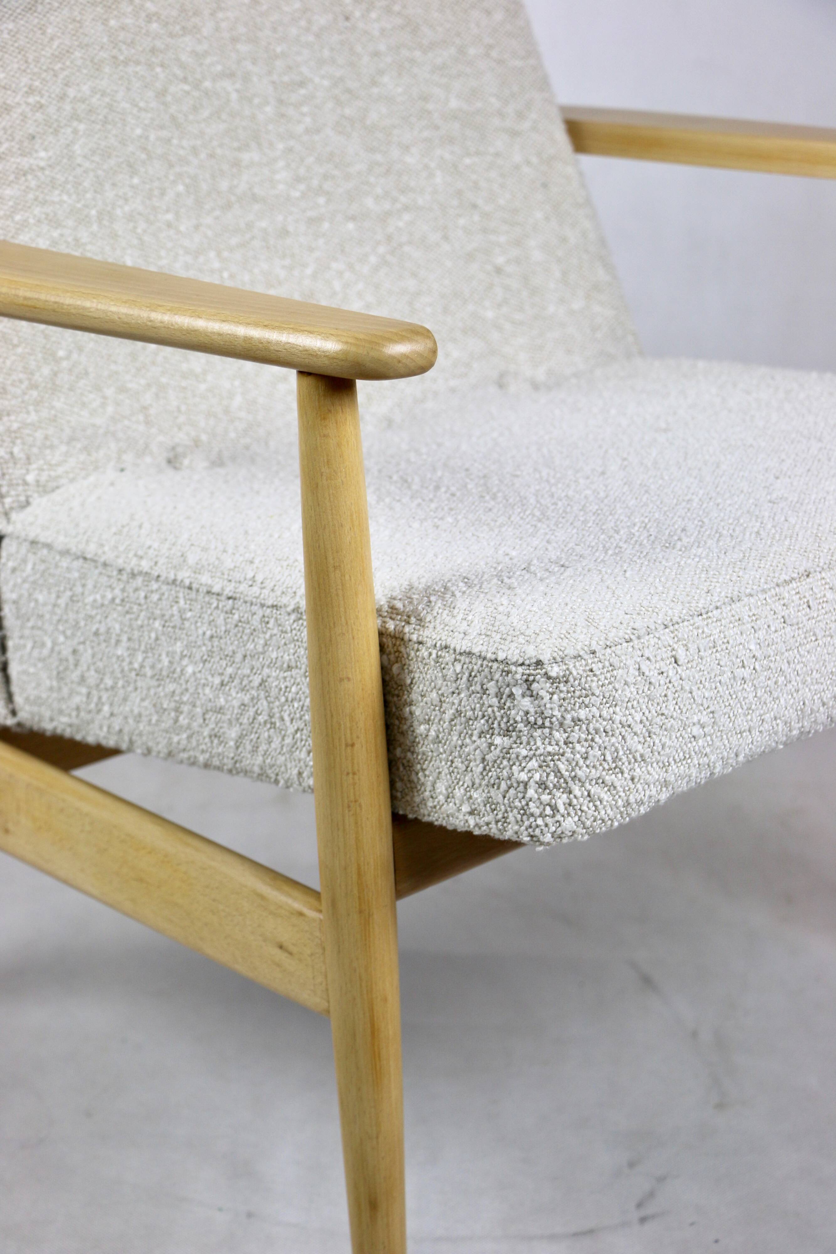 White Ivory Boucle GFM63 Lounge Chair by J. Kedziorek, 1970s