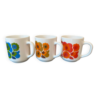 Set of 3 mugs cups arcopal France