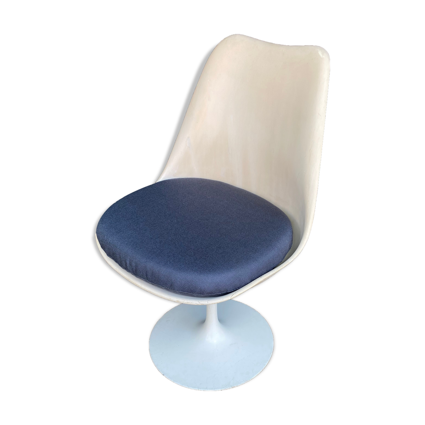 Chair Saarinen, Knoll edition