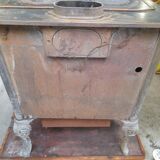 Cook old tile faience metal structure