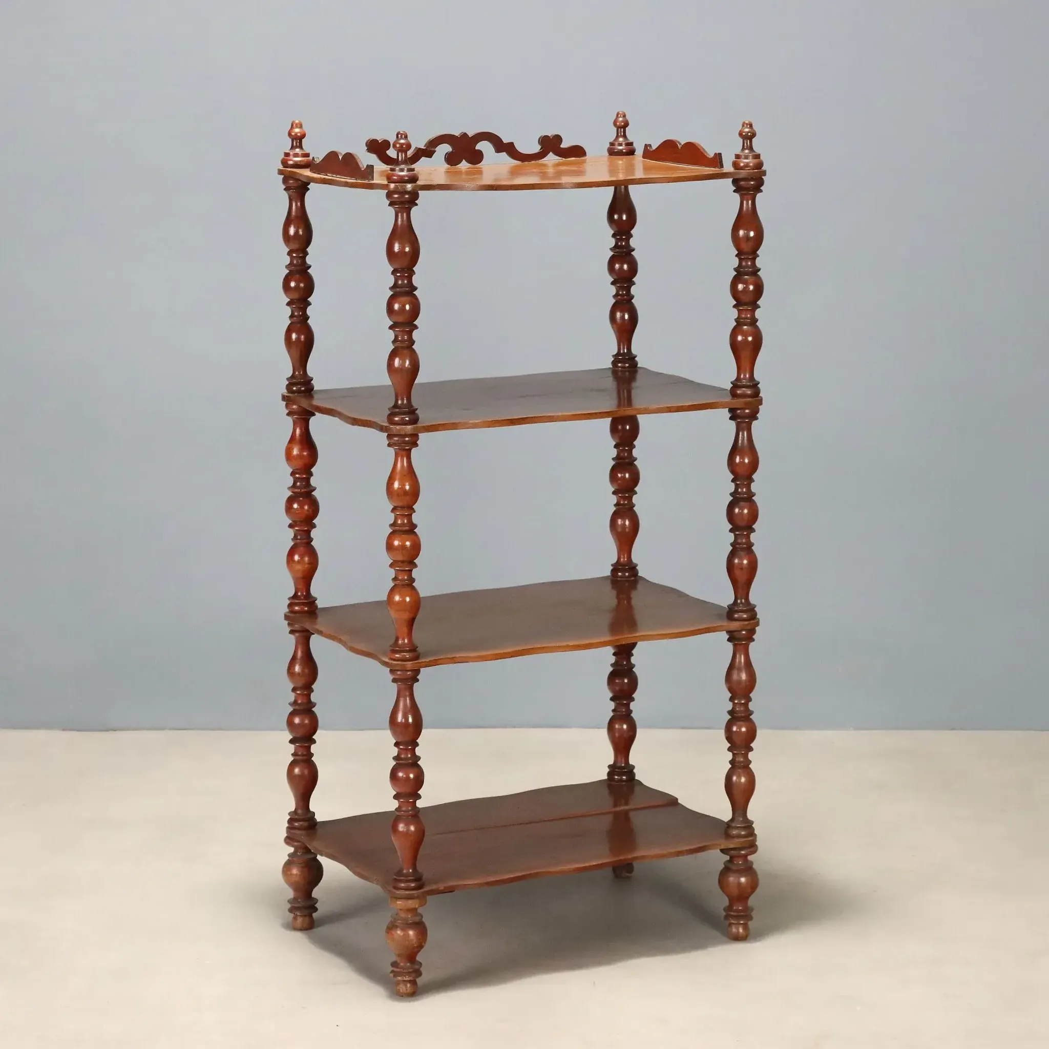 Antique walnut shelf with 4 shelves, Italy, 19th century.