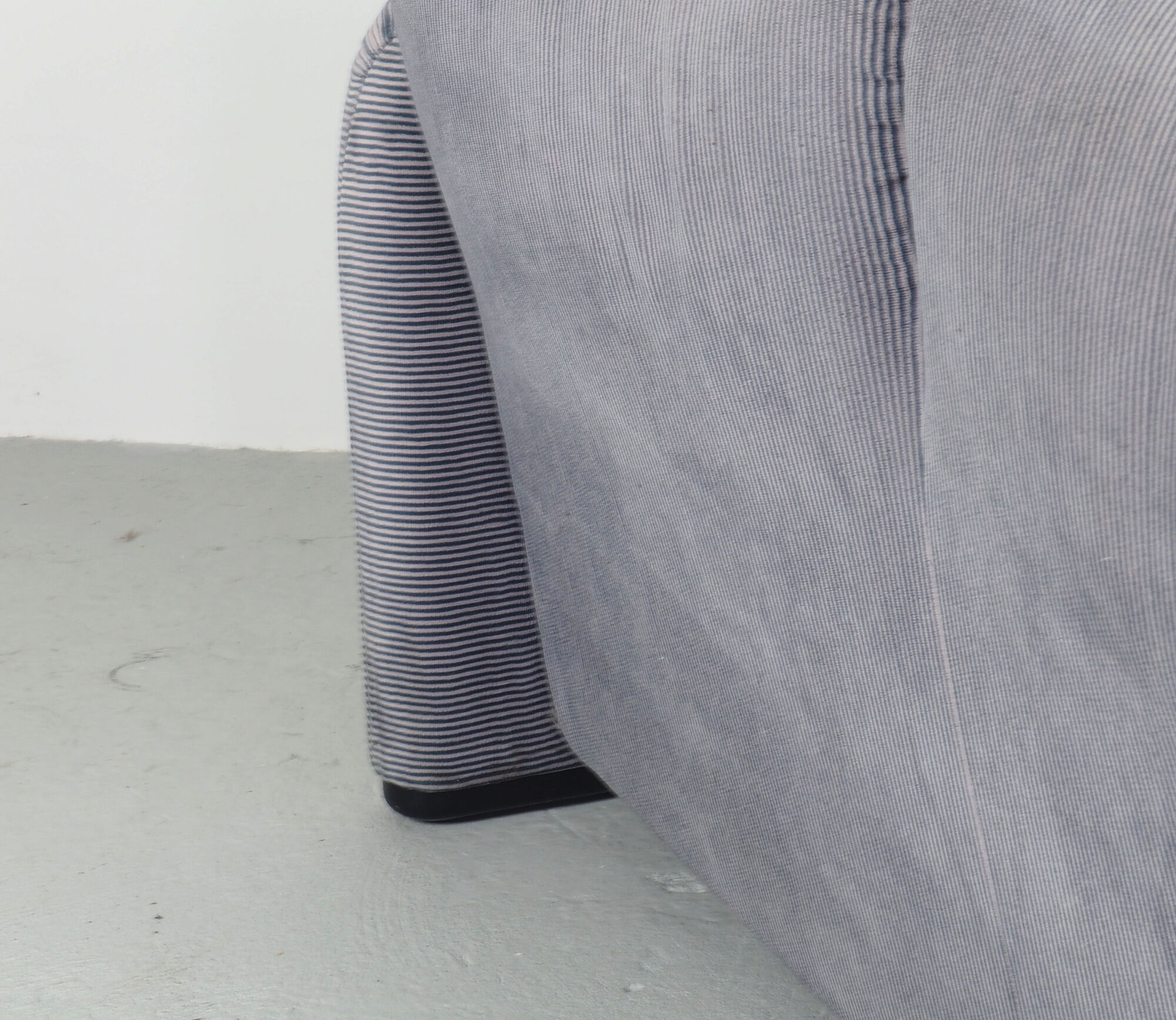 Maralunga 2 seater sofa by Vico Magistretti for Cassina