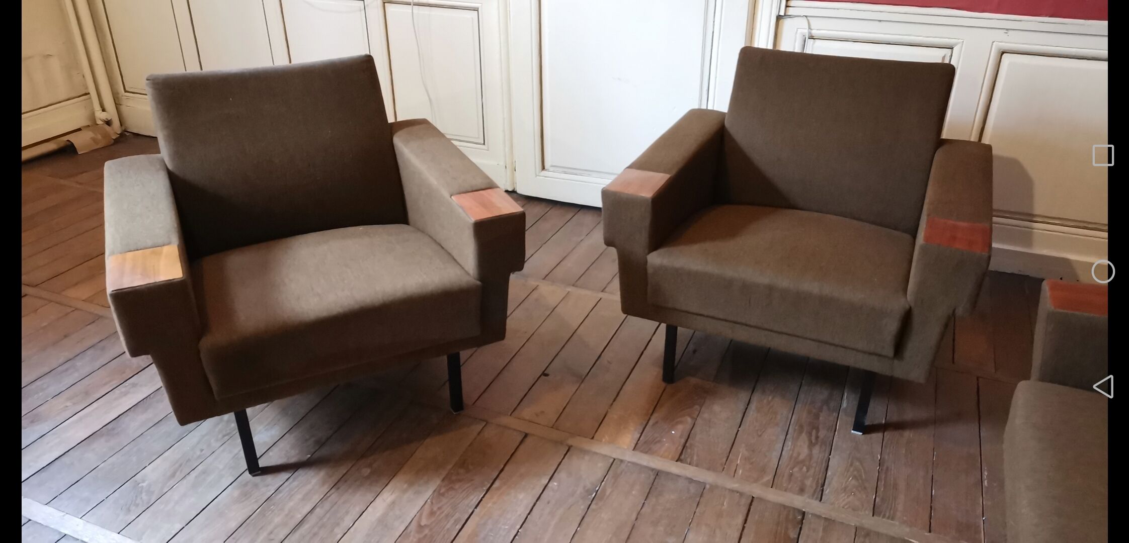 Danish Club armchairs 60s 70 khaki