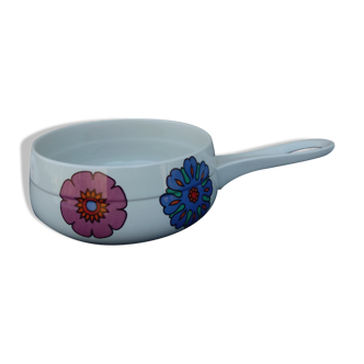 Poêlon caquelon Villeroy et Boch motif fleurs  années 70 pop age vintage  diam 18 cm peu servi