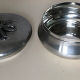 Round metal box