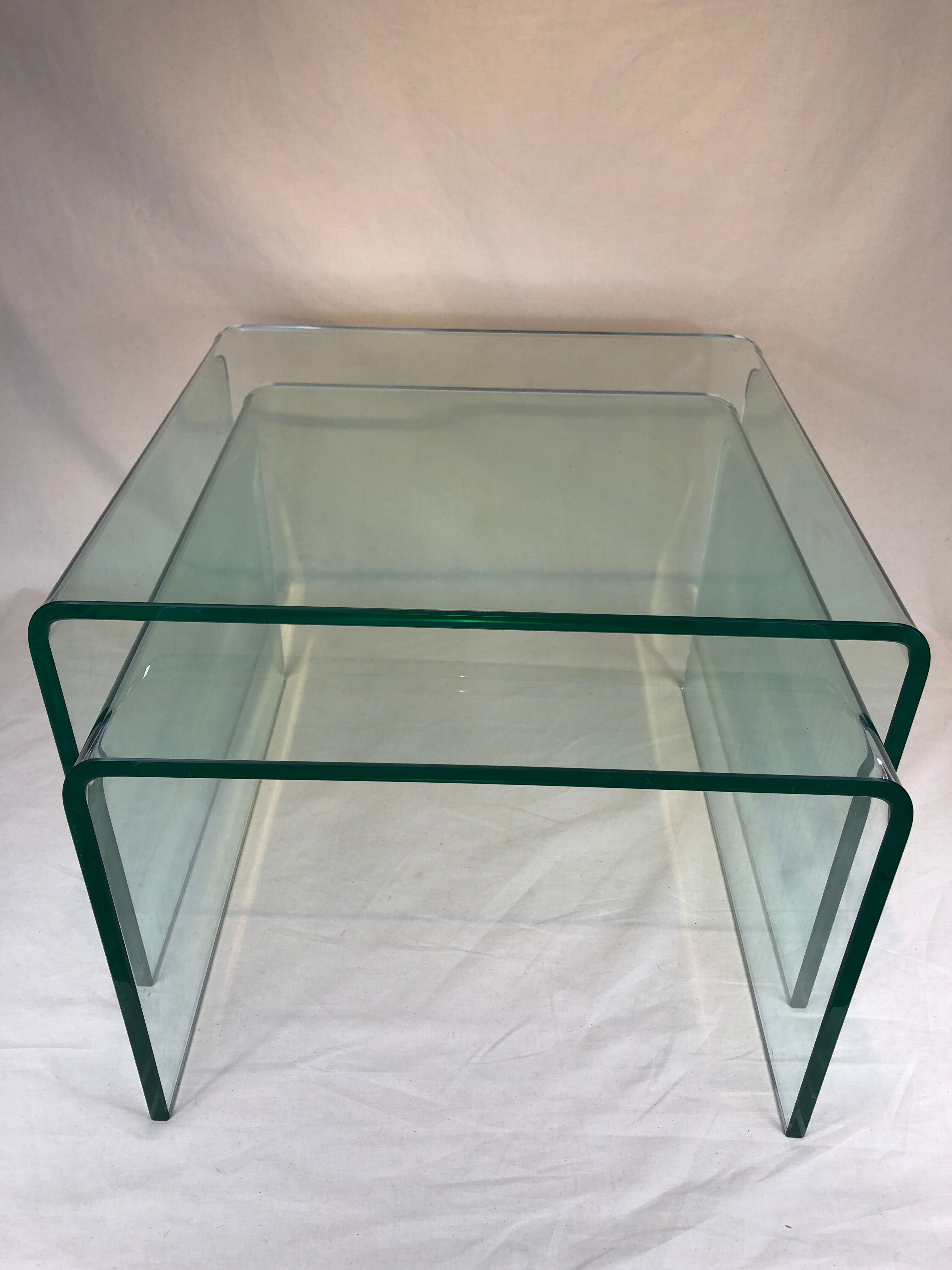 Set 2 glass nesting tables 1980