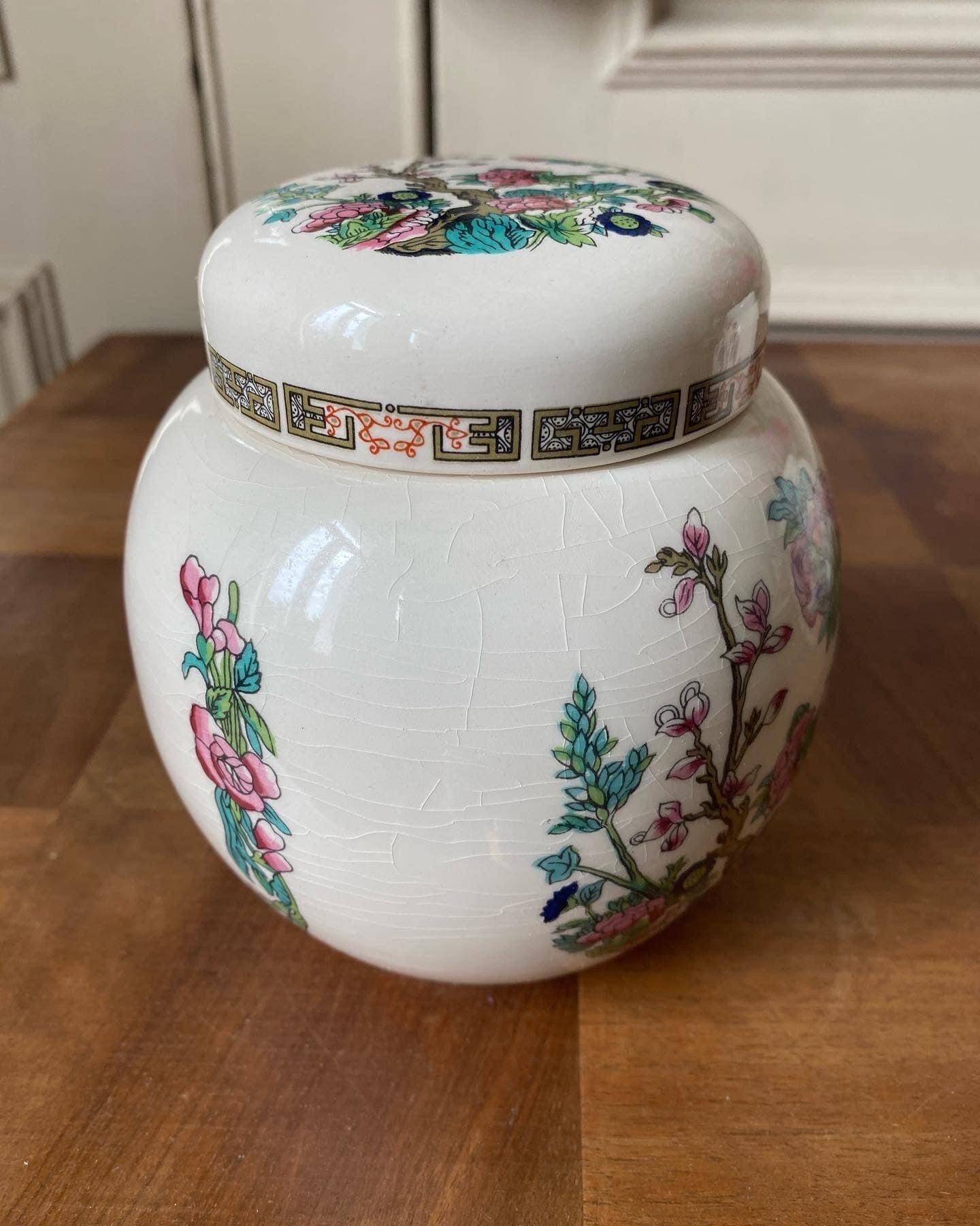 Set of two English ceramic pots