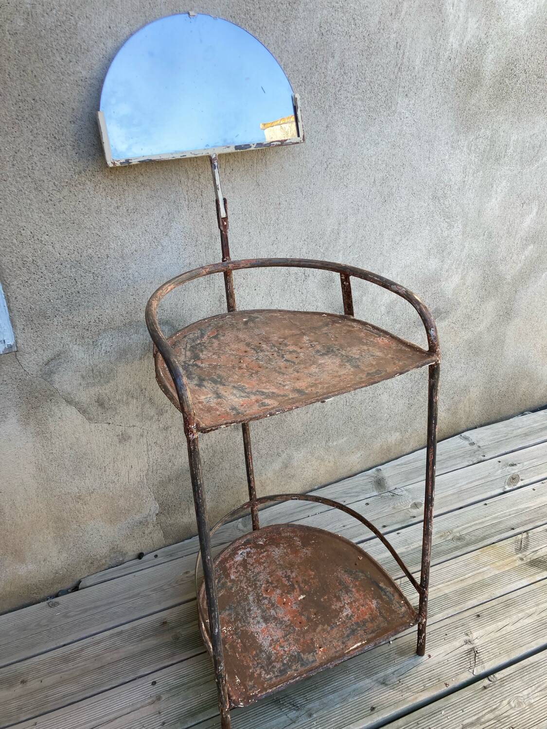 Coiffeuse, chevet en métal, années 50