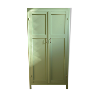 Armoire parisienne à chaussures