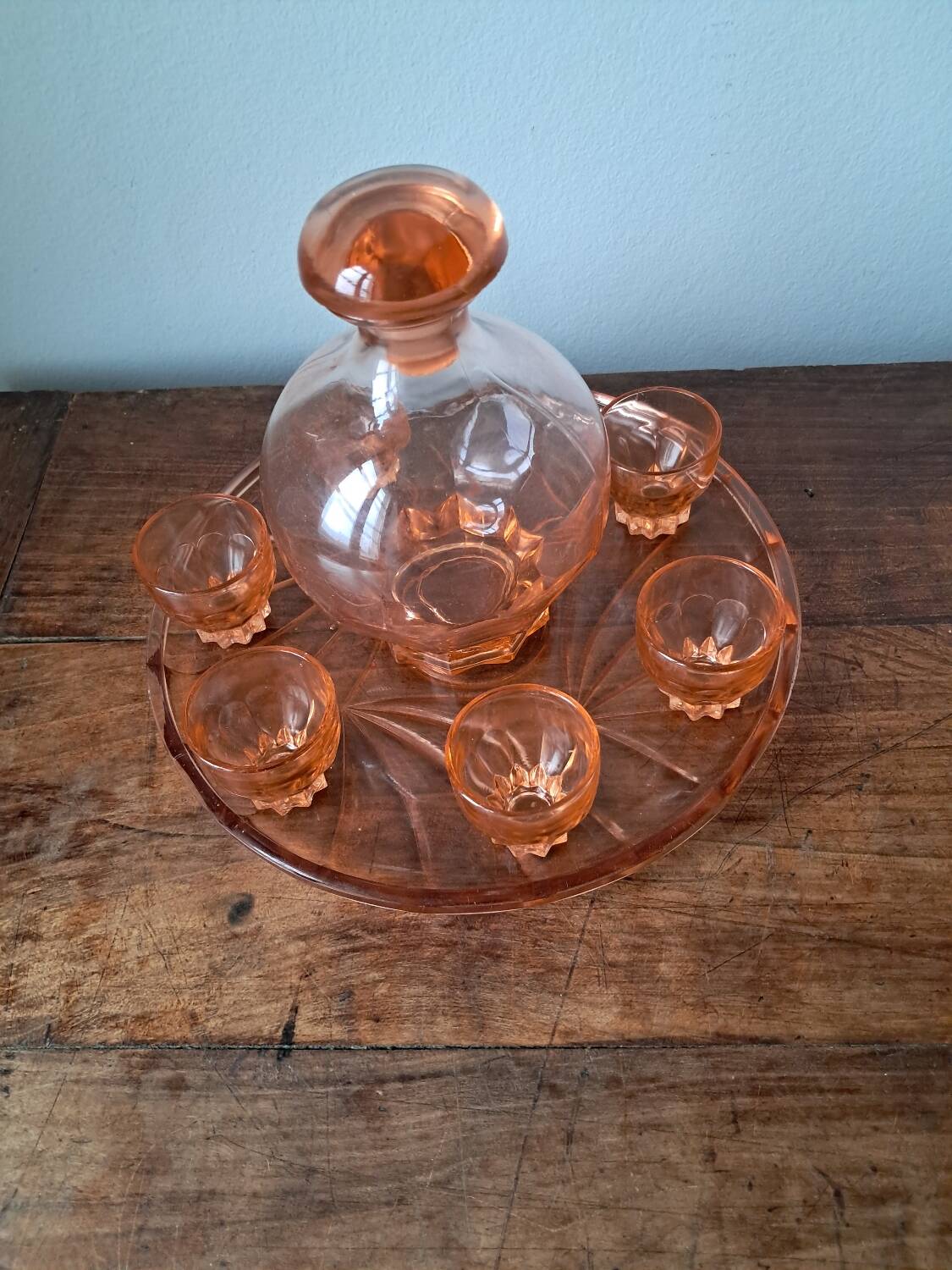 Pink alcohol service, 1960s