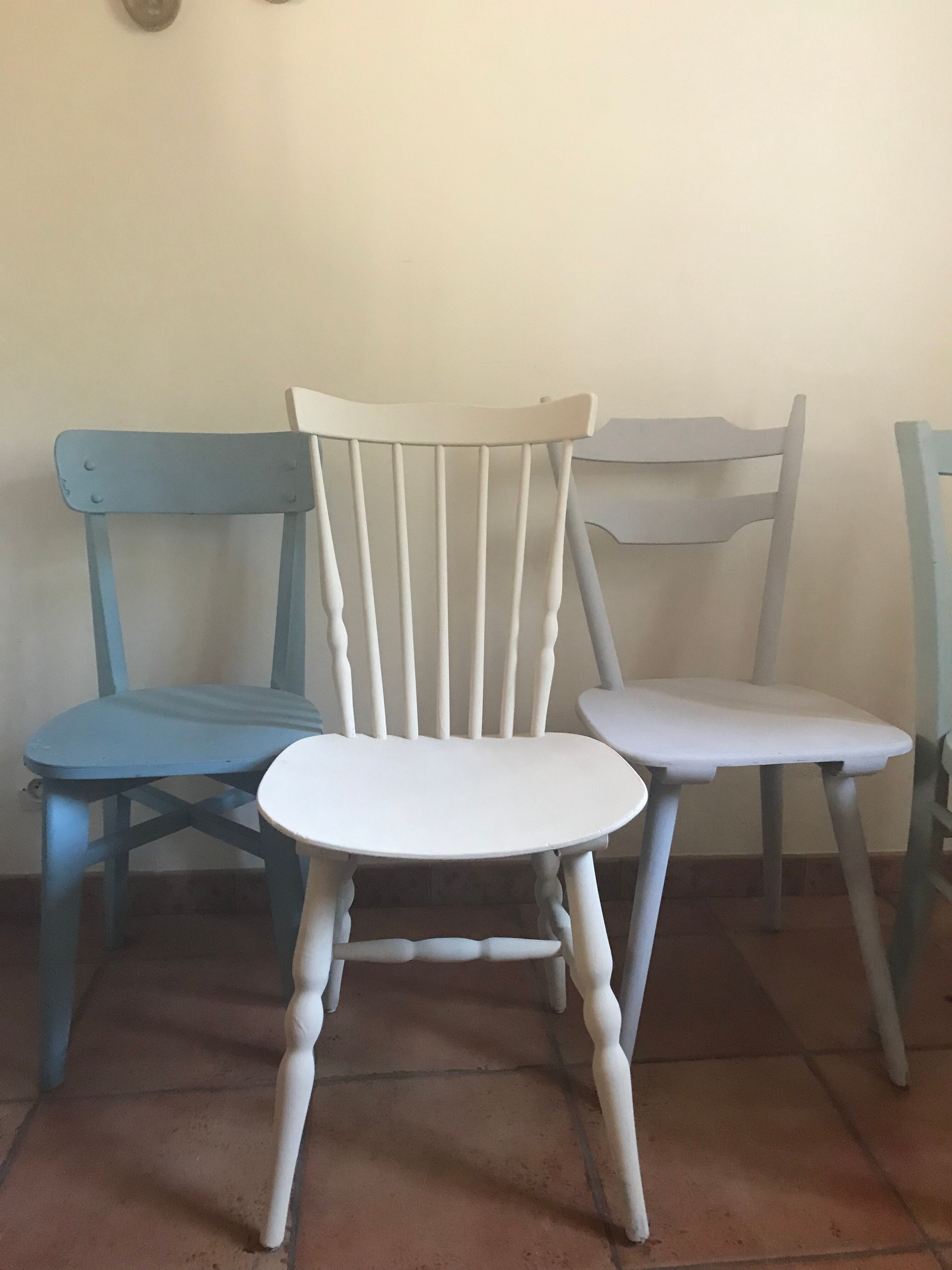 4 mismatched chairs
