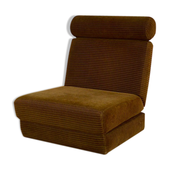 Vintage convertible armchair in bed 1970