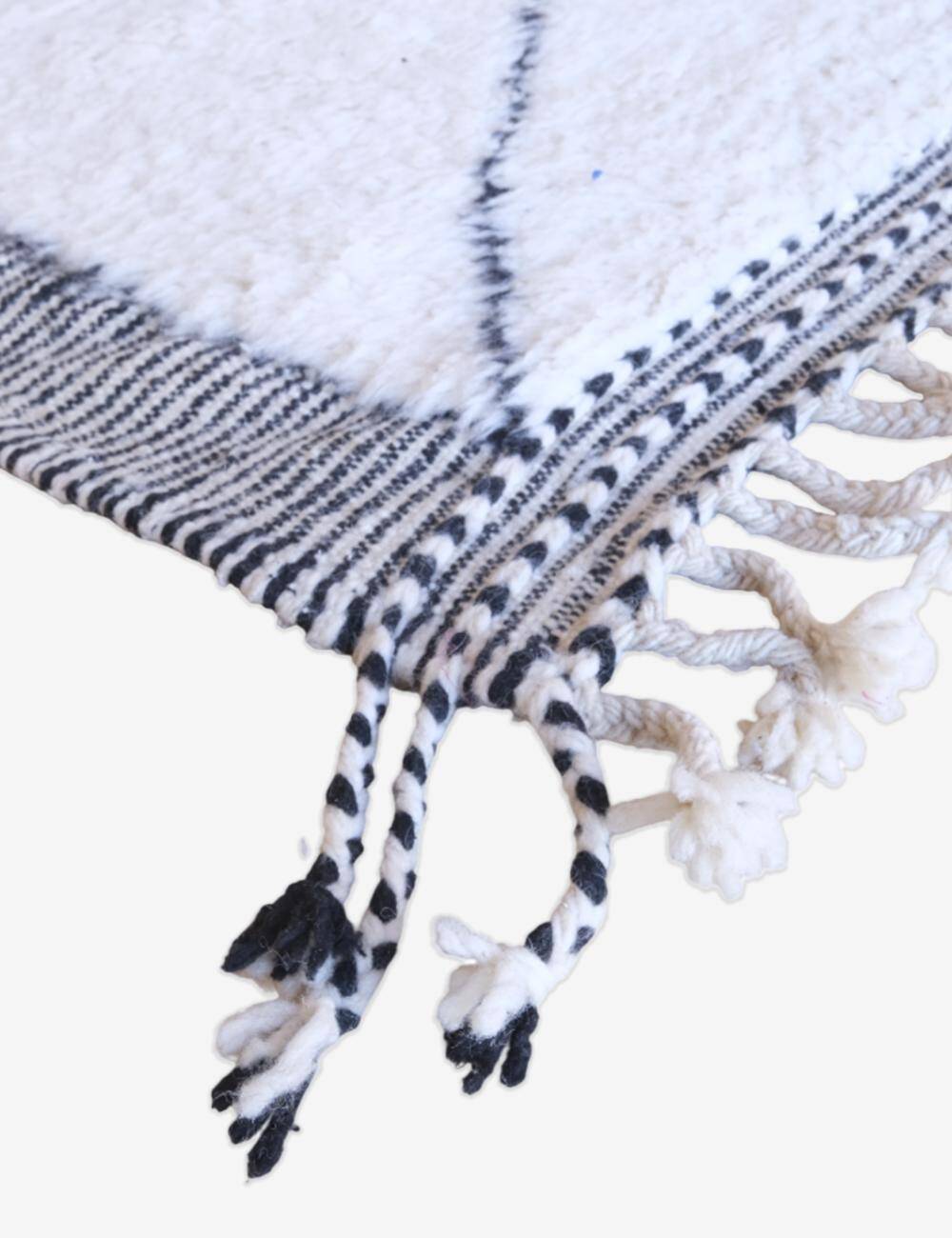 Moroccan Beni Ourain rug - 296 x 217 cm